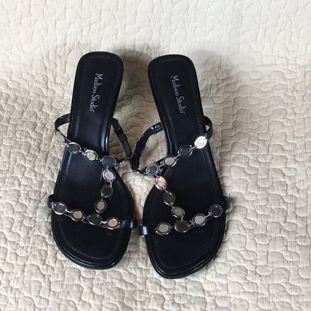 Madison Studio 2.5” heel dress shoe